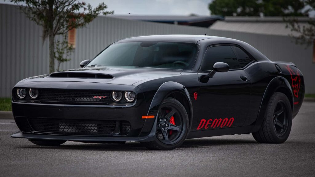 Dodge SRT Challenger